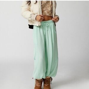 Out From Under Cosy Cabot Utility Lounge Pants in Army Green, NWOT Size Small